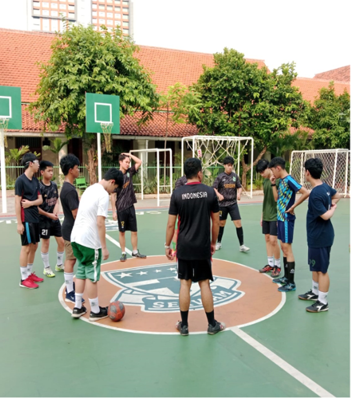 Lingkungan Sekolah SMA 28 JOMBANG